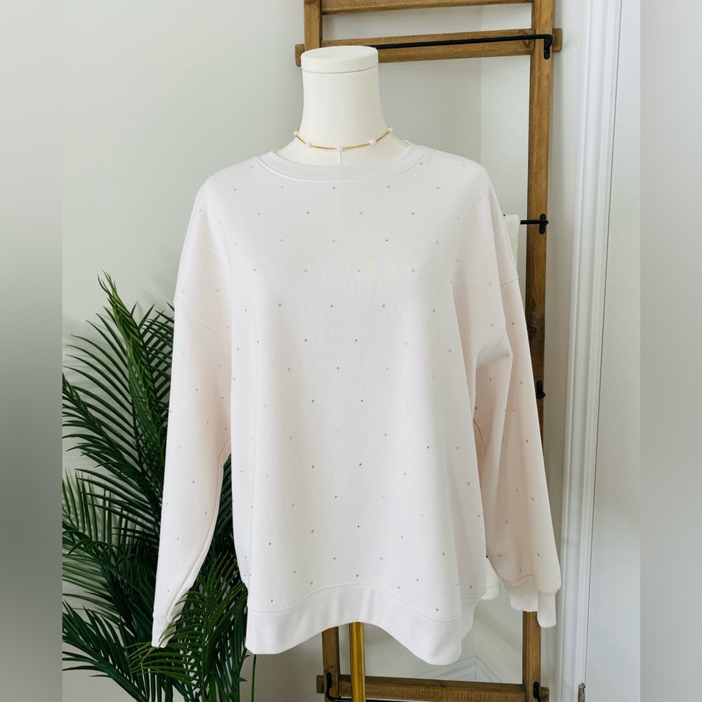 NWOT Reitmans Cream Oversized Sweatshirt with Rhinestone Dotting, Large